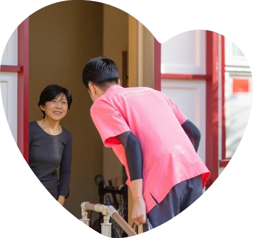 住み慣れた我が家で、自分らしく過ごしたい。その想いを、看護とリハビリで支えます。